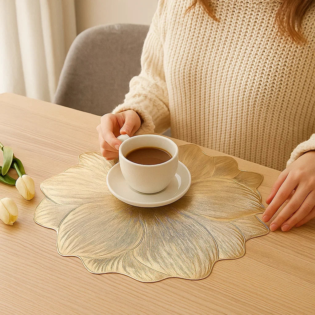 Creative Floral Table Set – Waterproof and Oil-Resistant